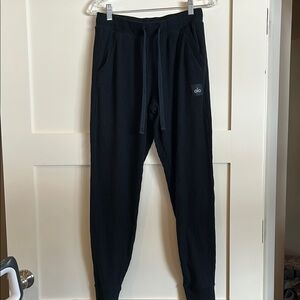 ALO Yoga Women’s Black Ribbed Pants